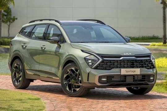 Doanh số CUV cỡ C tháng 2 - Sportage thất thế, CX-5 thống trị