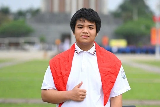 Chàng trai giành giải nhất Toán của TP HCM muốn chinh phục Bách khoa Hà Nội