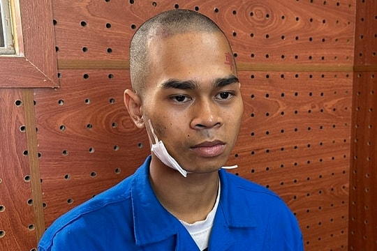 Bị bắt vì nhiều lần 'làm chồng' bé gái