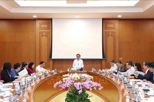 Phiên họp thứ nhất Ban Chỉ đạo Trung ương về phát triển văn hóa Việt Nam