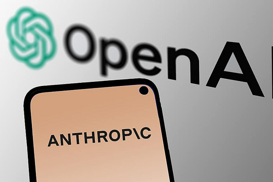 Anthropic, OpenAI tuyển chuyên gia ngăn 'bom bẩn' cho AI