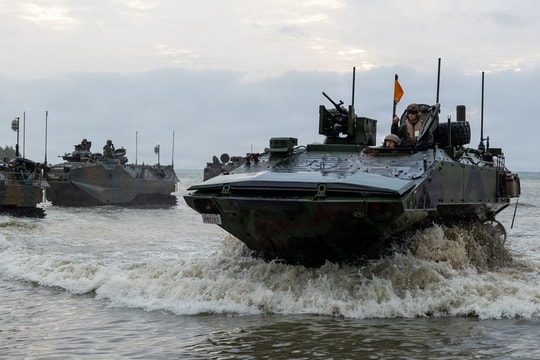 Thủy quân lục chiến - chìa khóa có thể giúp ông Trump mở cửa Hormuz