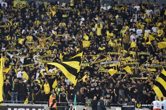 FIFA phạt LĐBĐ Israel