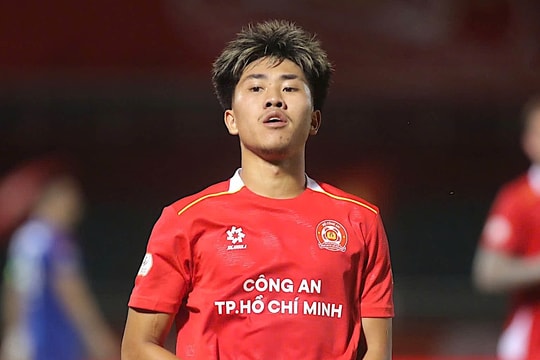 Xác định đội bóng thứ 2 vào bán kết cúp Quốc gia 2025/26