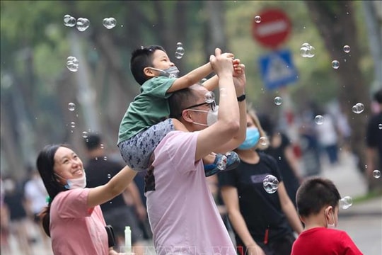 Đầu tư vào con người và văn hóa là cốt lõi mang lại hạnh phúc cho người dân