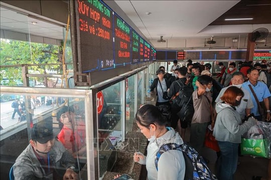 Bộ Xây dựng chỉ đạo khẩn về giá cước vận tải trước biến động giá nhiên liệu