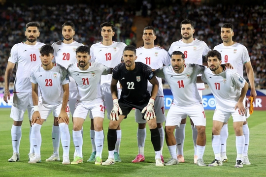 Tuyển Iran tẩy chay Mỹ nhưng vẫn dự World Cup
