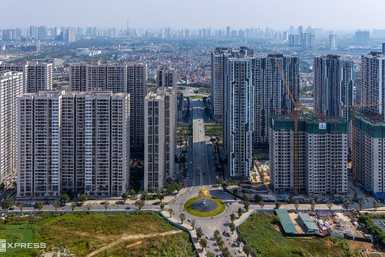 Nghịch lý chung cư mới đua tăng giá dù hàng chuyển nhượng giảm nhiệt