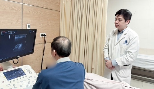 Vỡ túi ngực cả năm mà không hay biết, bác sĩ cảnh báo biến chứng âm thầm