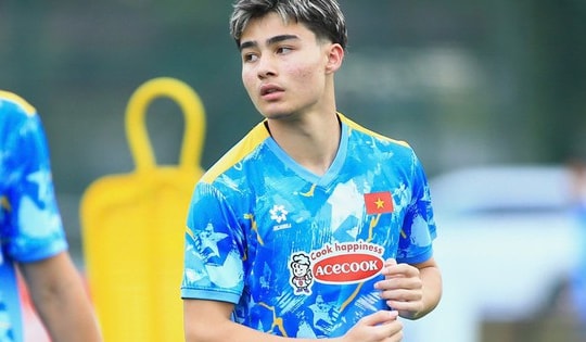 Tiền đạo Việt kiều Moric: 'Tôi có những phẩm chất tương đồng với Đình Bắc'