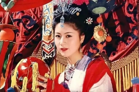 Mỹ nhân ‘đắt giá’ nhất Tây du ký: Xuất hiện 3 phút trên phim, U70 sống kín tiếng