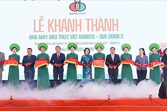Phó Chủ tịch Quốc hội Nguyễn Thị Thanh dự khánh thành nhà máy ứng dụng công nghệ hiện đại