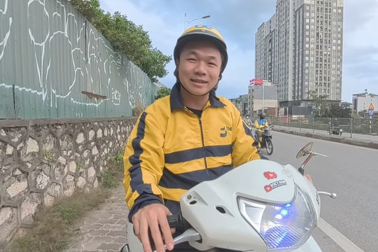 Người trẻ kiệt sức vì sợ 'lỡ cả đời không rực rỡ'