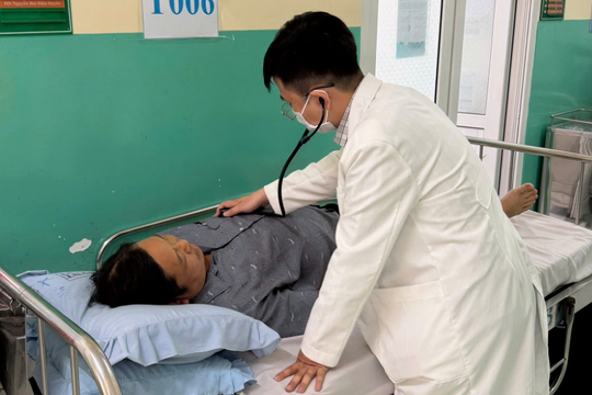 Lá gan 'gục ngã' sau hơn một tuần nhậu liên tục