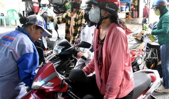 Kịch bản ứng phó giá xăng dầu leo thang