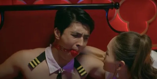 Phim Việt giờ vàng bị chê phản cảm