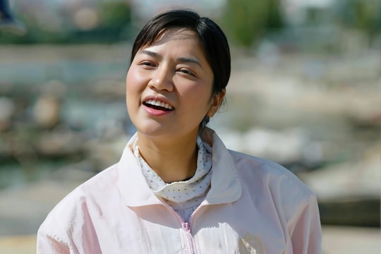 Cô gái làng chài 'chửi như hát' gây bão phim VTV, ngoài đời xinh đẹp ngỡ ngàng