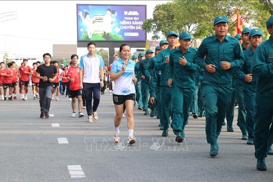 Tích cực hưởng ứng Ngày chạy Olympic - Vì sức khỏe toàn dân - Vì an ninh Tổ quốc