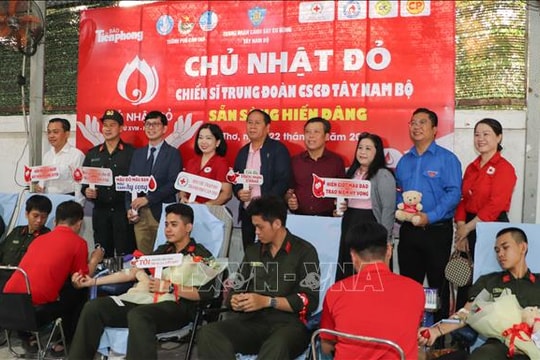 Lan tỏa phong trào hiến máu tình nguyện trong lực lượng vũ trang và nhân dân