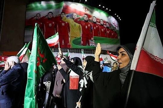 Cầu thủ nữ Iran: 'Phía Australia gây sức ép để chúng tôi ở lại'