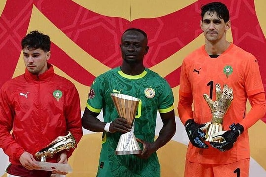 Mane bị đòi lại danh hiệu cá nhân ở giải vô địch châu Phi