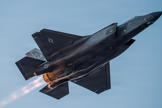 Phòng không Iran bắn bị thương F-35 Mỹ thế nào