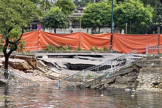 100 tỷ đồng khắc phục đường bị gãy đôi ven kênh Tàu Hủ