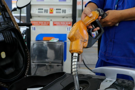 Nước nào có giá xăng đắt nhất Đông Nam Á?