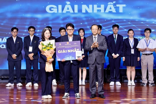 Học sinh Hà Nội, chuyên Khoa học tự nhiên áp đảo giải nhất khoa học kỹ thuật