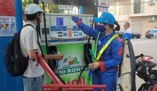 Thay thế xăng khoáng, xăng E10 sẽ rẻ hơn?