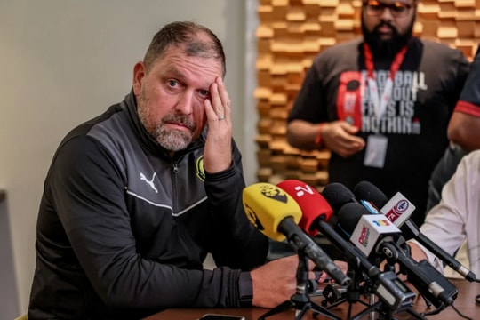 Gian lận nhập tịch bị xử thua tuyển Việt Nam, HLV Malaysia vẫn mơ dự World Cup