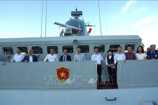 Củng cố và tăng cường quan hệ hữu nghị, hợp tác giữa hải quân Việt Nam - Australia