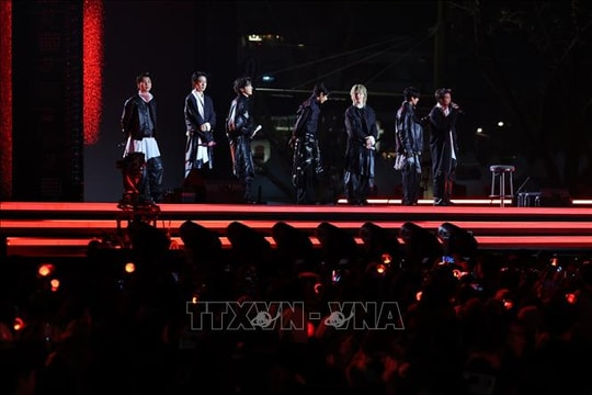 ‘Cỗ máy kiếm tiền’ BTS tạo hiệu ứng kinh tế toàn cầu