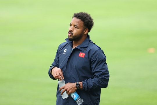 Xuân Son vẫn phải tập riêng