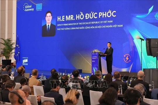 Phó Thủ tướng Chính phủ Hồ Đức Phớc tiếp Cao ủy Liên minh Châu Âu về Đối tác quốc tế Jozef Sikela