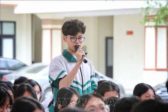 Phát động Cuộc thi 'Đại sứ Văn hóa đọc' lan tỏa tình yêu sách