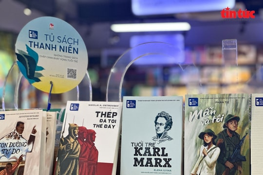 Tủ sách thanh niên: Những cuốn sách một thời, hành trang cho thế hệ mới