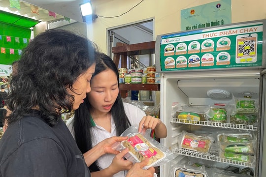 Hàng Việt bước vào kỷ nguyên dữ liệu tiêu dùng và ứng dụng AI