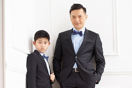 Tài tử 'Hồ sơ trinh sát' giúp con tự kỷ thành nghệ sĩ piano