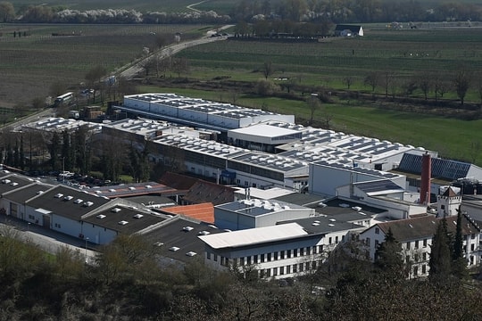 Xung đột Trung Đông giáng đòn mới vào trung tâm công nghiệp châu Âu