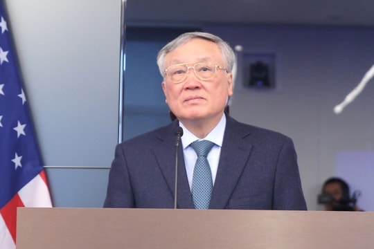 Quỹ đầu tư 100 tỷ USD của Mỹ muốn tham gia Trung tâm tài chính quốc tế tại Việt Nam