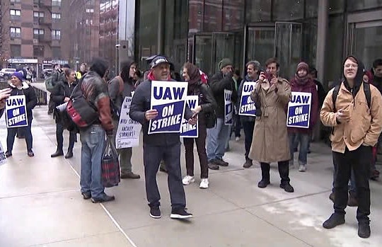 Giảng viên đại học top đầu Mỹ 'kêu cứu' vì lương thấp