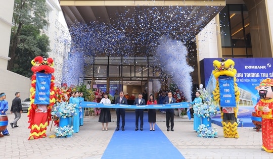 Eximbank đặt trụ sở chính tại Hà Nội