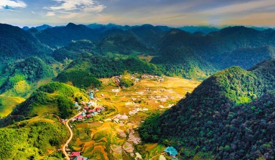 Kêu gọi đầu tư sân golf 18 lỗ ở điểm cao hơn 1.000 m được ví như "Sa Pa giữa lòng xứ Thanh"