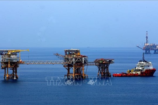 Khủng hoảng nguồn cung và giải pháp tiết kiệm năng lượng của các nước