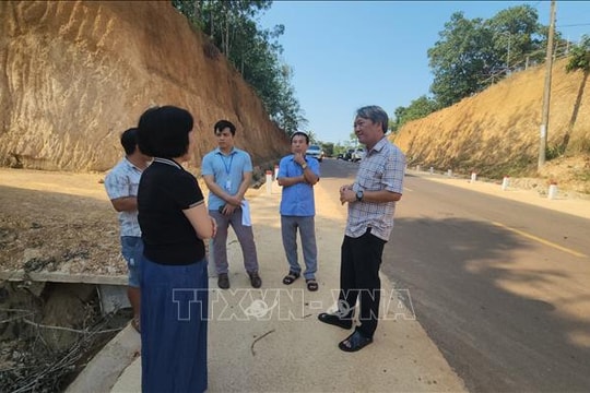 Đồng Nai xác minh thực tế vụ nhà dân chênh cao 12 m sau khi hạ cốt nền đường