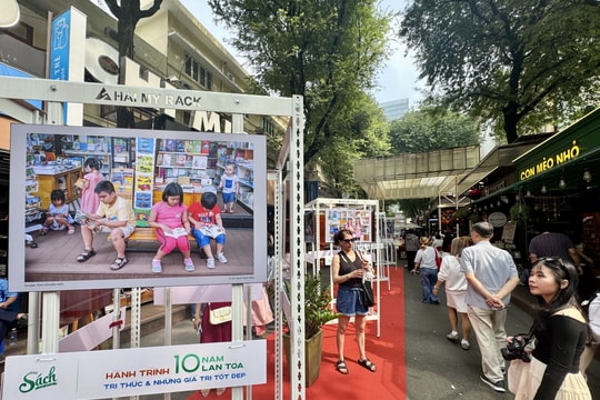Đường Sách TP Hồ Chí Minh vẫn lo mất bạn đọc dù đạt doanh thu kỷ lục