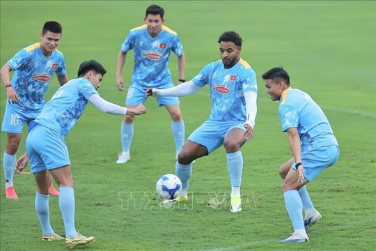 Đội tuyển Việt Nam tự tin hướng tới chiến thắng trước Bangladesh