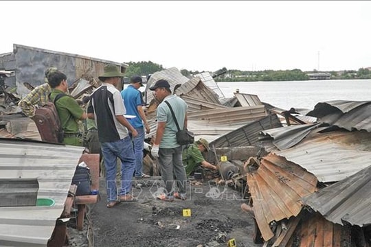 Vụ hỏa hoạn tại Cà Mau: Kịp thời thăm hỏi, hỗ trợ các hộ dân bị thiệt hại