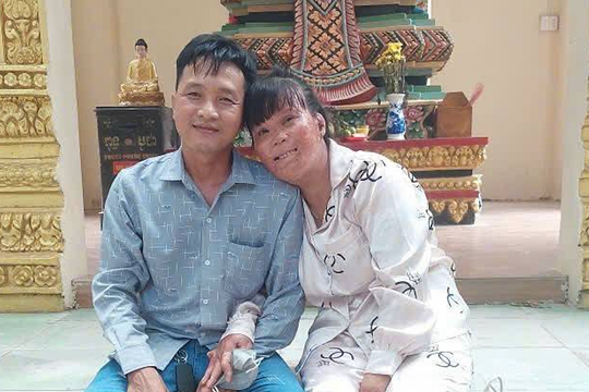 Hạnh phúc muộn của mẹ đơn thân bị bỏng 78%